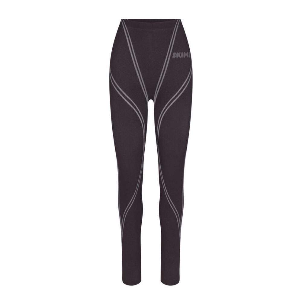 NWT SKIMS First Layers Leggings  M-XL